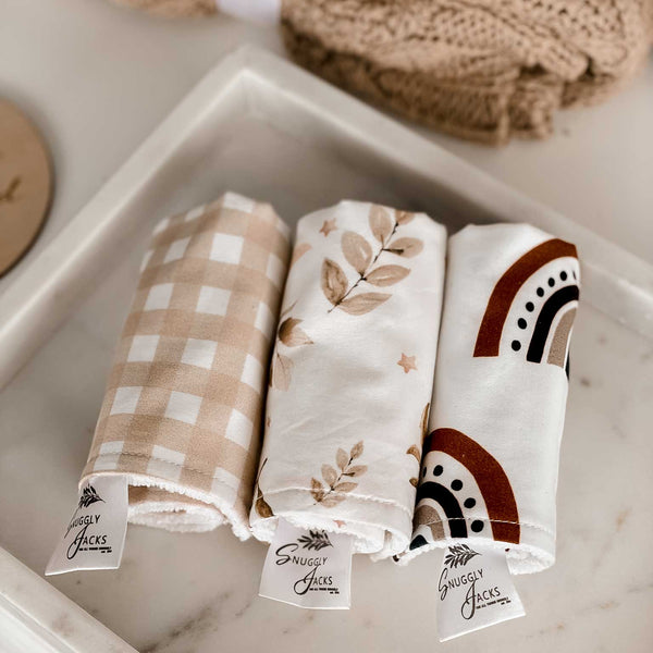Soft and organic baby wash cloths from Snuggly Jacks - mystery boys pack.