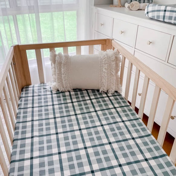 Pine cot set with the cyprus plaid cotton fitted cot sheet